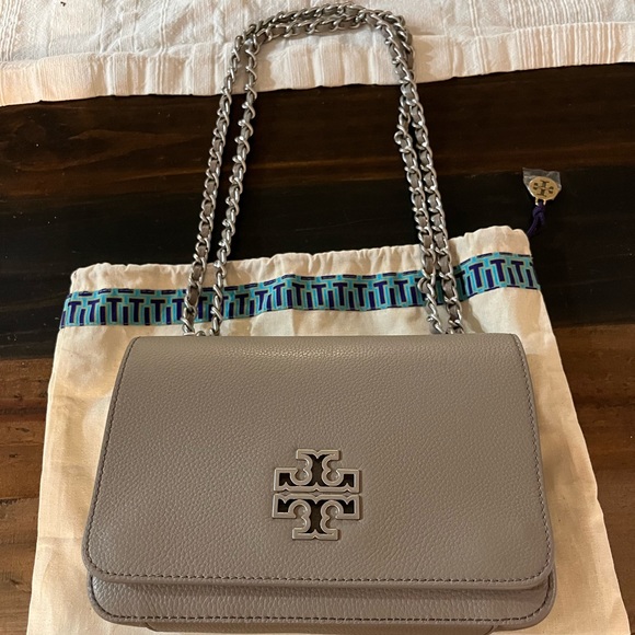 Tory Burch Handbags - Tory Burch Britten